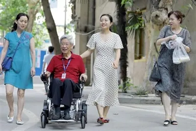 Apa Manfaat Penggunaan Kursi Roda Listrik Bagi Penyandang Disabilitas Mobilitas?